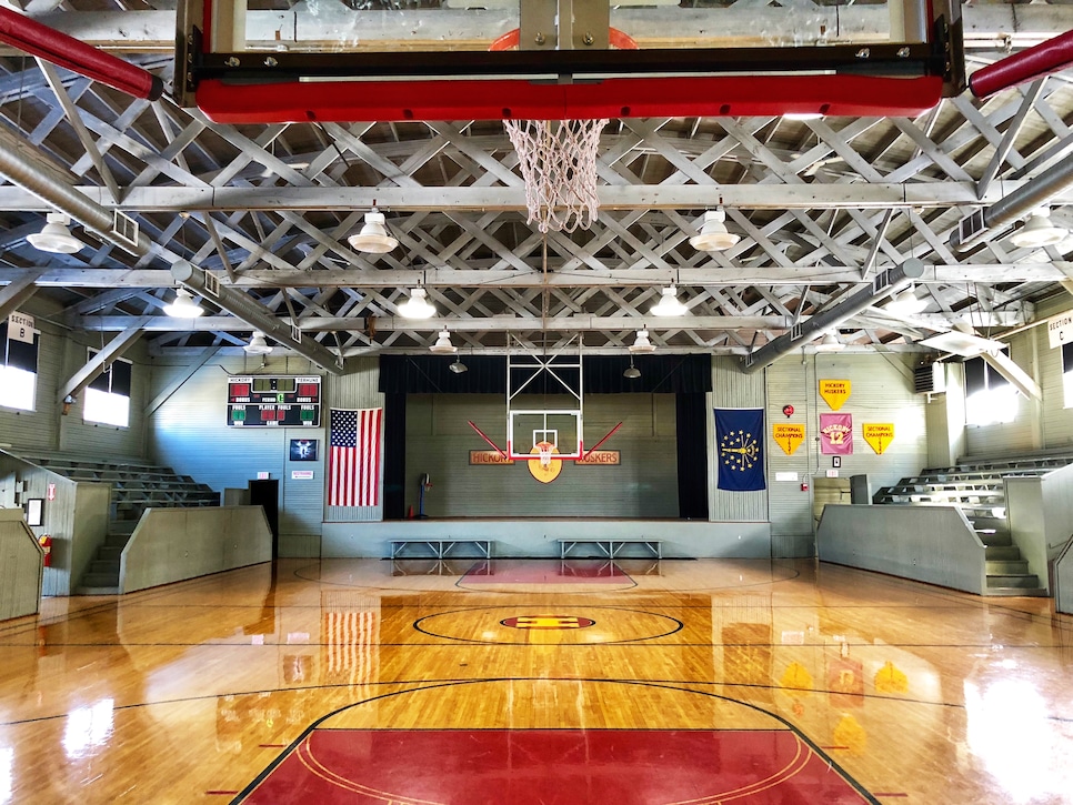 A March pilgrimage to the one and only Hoosier Gym Golf News and Tour